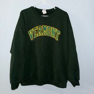 Gildan Black Crewneck Sweater with Vermont Print